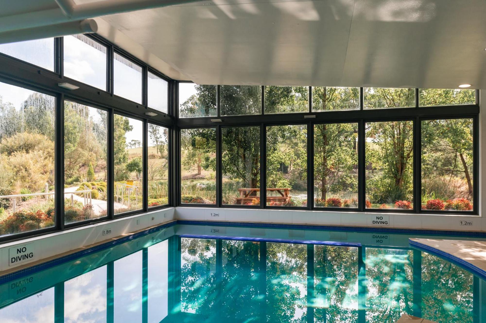 Balgownie Estate Yarra Valley Yarra Glen Extérieur photo The swimming pool at the hotel